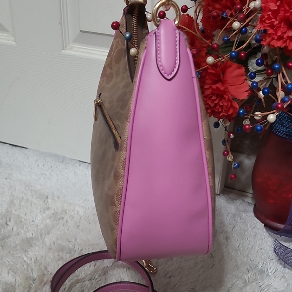 Coach Large Teri Shoulder Bag - Picture 4 of 8